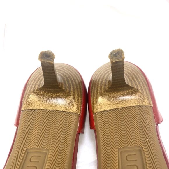 UNISA Viscate Pumps Size 7.5 B Red leather pointed toe kitten heels Y2K Retro * - Picture 13 of 13
